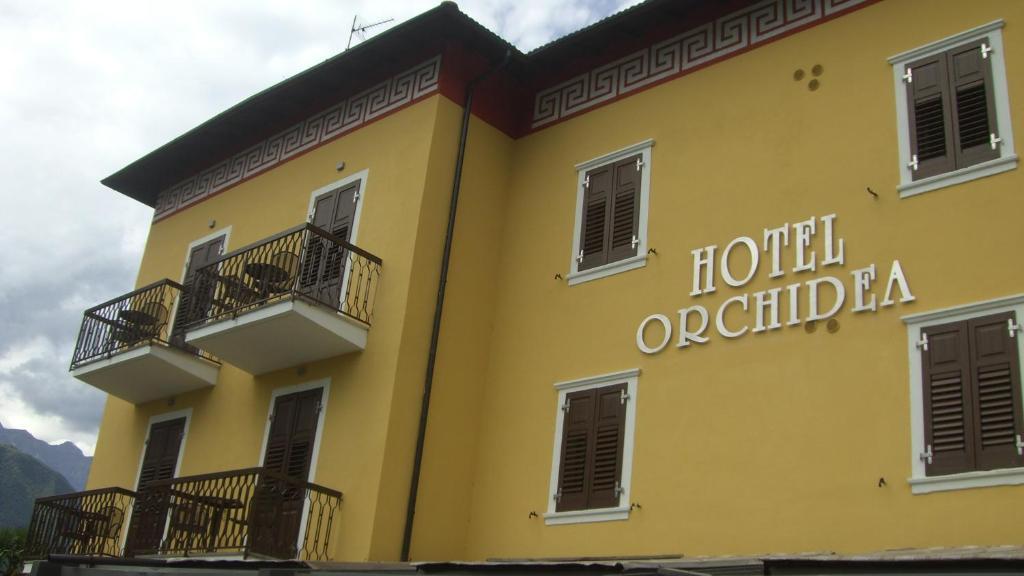Albergo Garni Orchidea Riva del Garda Exterior photo